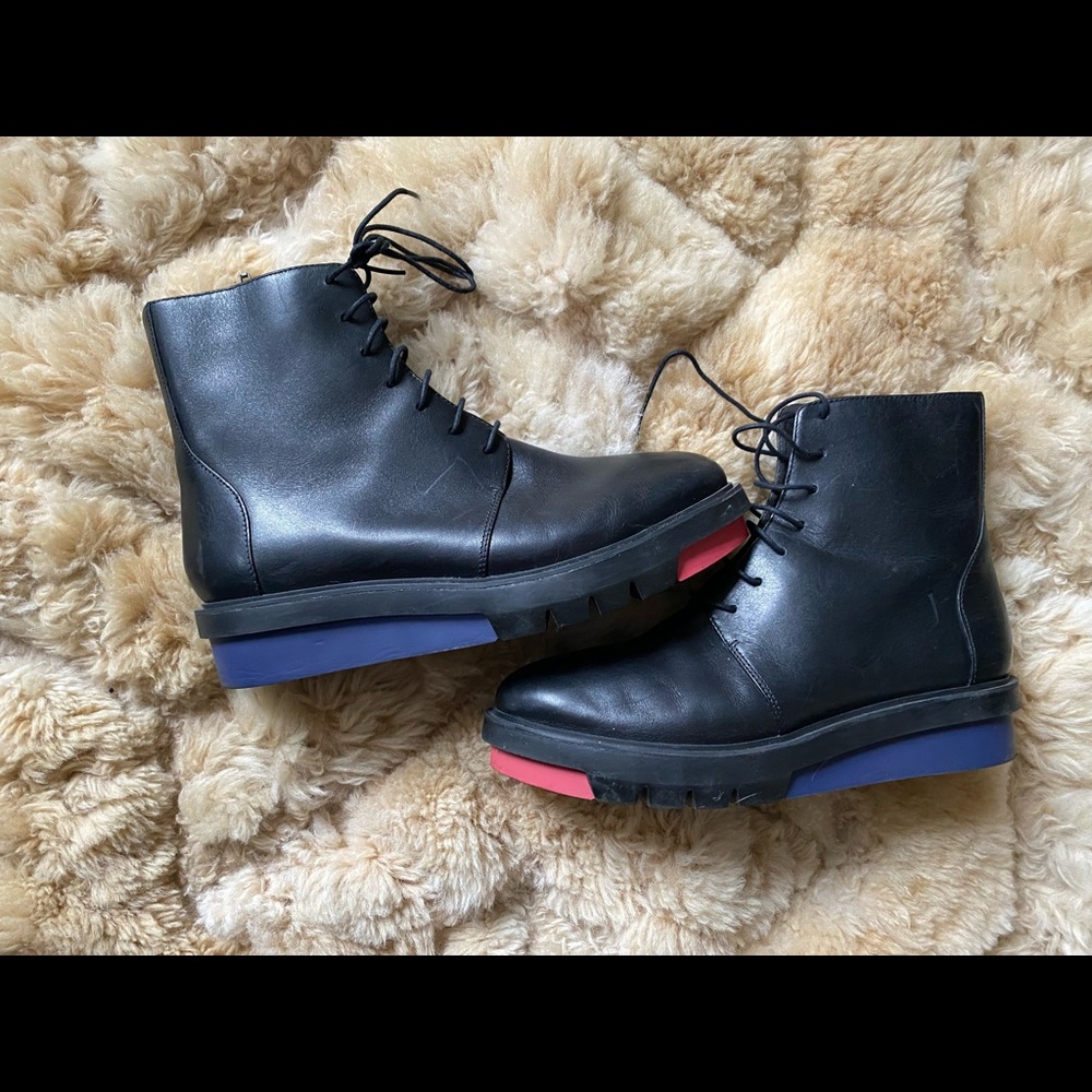Camper boots size 10 EU 41 womens never worn zip and lace up minimal combat 90s